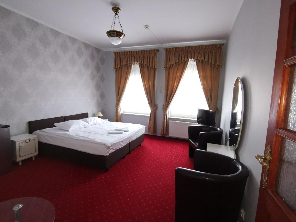 Hotel Nad Rzeczka Stary Toruń Exterior foto