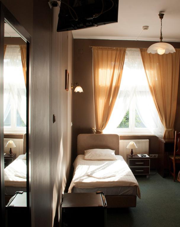 Hotel Nad Rzeczka Stary Toruń Quarto foto